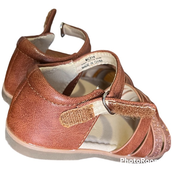 EUC Flora & Felix Toddler Sandals - Picture 4 of 5